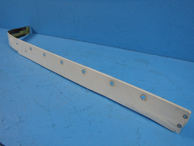 0426003-18 Cessna - FAIRING-WING LH